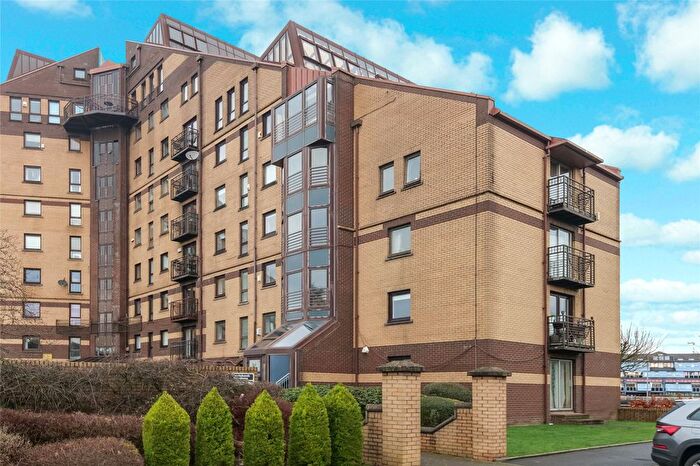 2 Bedroom Flat For Sale In Mavisbank Gardens, Glasgow, Glasgow City, G51