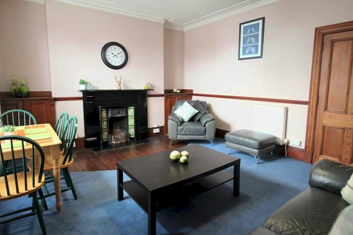1 Bedroom Flat To Rent In Ashgrove Road, Ground Floor Left, AB25