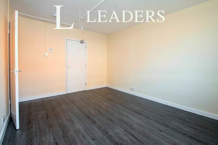 2 Bedroom Flat To Rent In Apartment, George St, B79