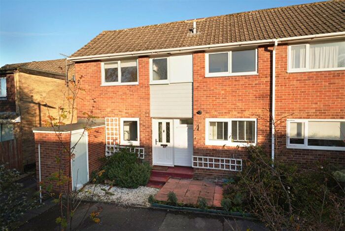 4 Bedroom End Terrace House For Sale In Bishopdale, Bracknell, Berkshire, RG12