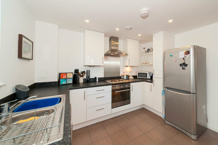 1 Bedroom Flat To Rent In Coldharbour Lane, London, SE5