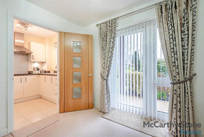 1 Bedroom Apartment For Sale In Jackson Place, Fields Park Drive, Alcester, Warwickshire, B49