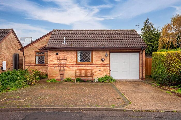 3 Bedroom Detached Bungalow For Sale In Whitton Close, Swavesey, CB24