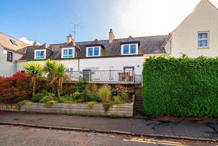 3 Bedroom Terraced House For Sale In Woodhaven Avenue, Wormit, DD6