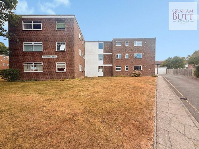 2 Bedroom Apartment To Rent In Chatsmore House, Goring Street, Worthing, West Sussex, BN12