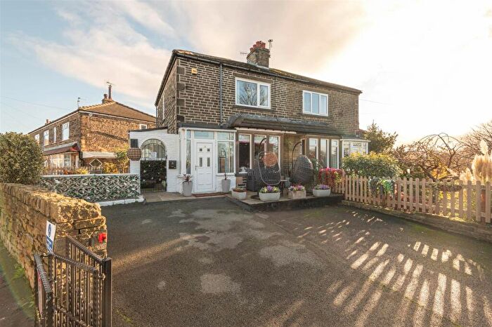 2 Bedroom Semi Detached House For Sale In Exley Lane, Elland, HX5