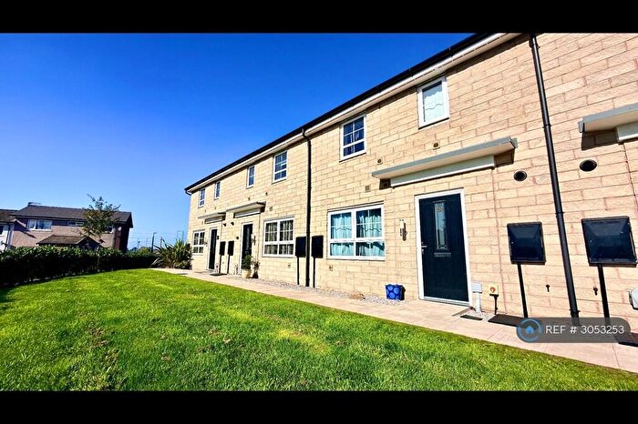 2 Bedroom Terraced House To Rent In Atherton Court, Hyde, SK14