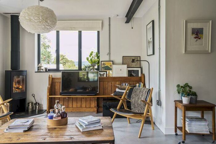 2 Bedroom Detached House For Sale In Burrington, Chew Valley, BS40