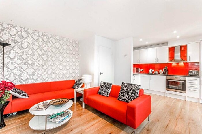 2 Bedroom Flat To Rent In Park Village East, Regent's Park, London, NW1