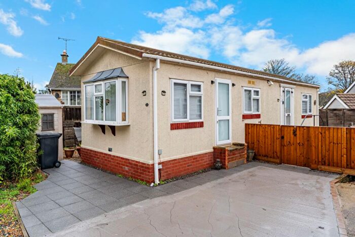 2 Bedroom Park Home For Sale In Folly Lane, Uphill, Weston-super-Mare, BS23