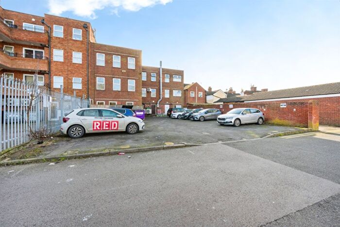 1 Bedroom Flat For Sale In Tavistock Street, Bedford, MK40