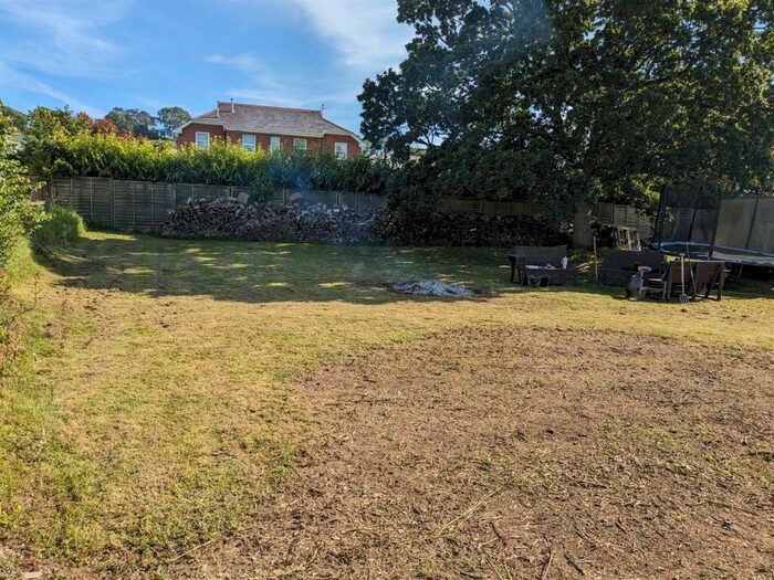 5 Bedroom Detached House For Sale In Barnstaple, EX32