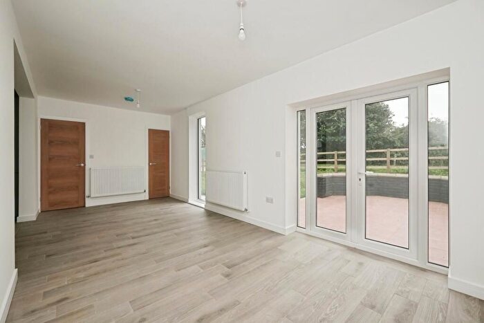 4 Bedroom Property To Rent In Nursery Close, Dover, CT15