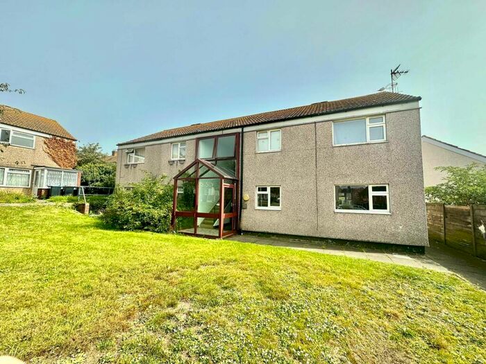 1 Bedroom Flat To Rent In Dane Gardens, Margate, CT9