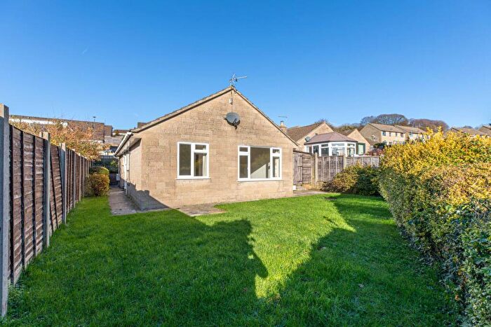 3 Bedroom Detached Bungalow To Rent In Shepherds Close, Uplands, GL5