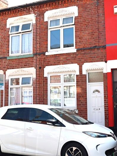 2 Bedroom Terraced House To Rent In Earl Howe Street, Leicester, LE2