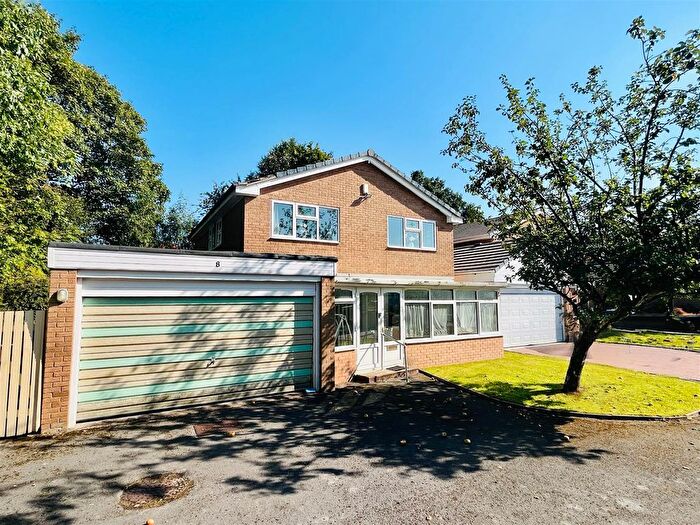 4 Bedroom Detached House For Sale In Wychwood, Bowdon, Altrincham, WA14