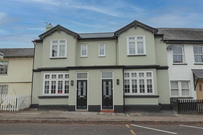 2 Bedroom Property To Rent In High Street, Widford, Ware SG12