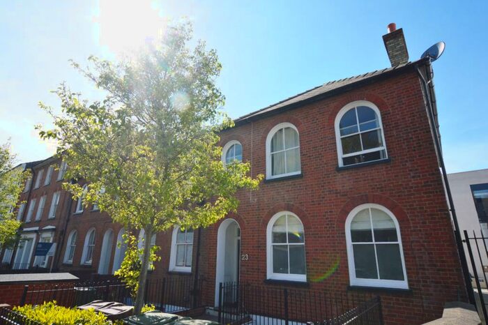 1 Bedroom Flat To Rent In Alma Road, St Albans, AL1