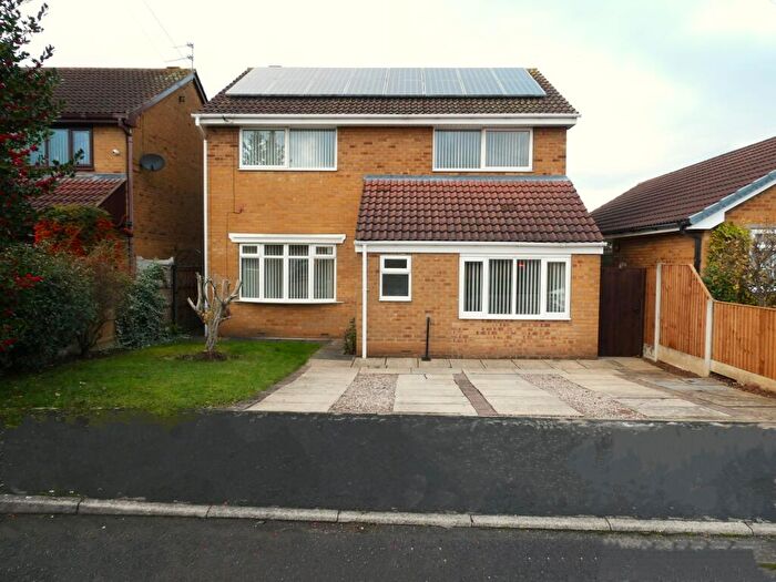 4 Bedroom Detached House To Rent In Lichen Close, Edenthorpe, DN3