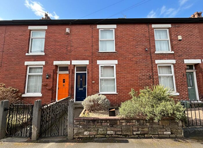 2 Bedroom Terraced House For Sale In Waverley Road, Sale, M33