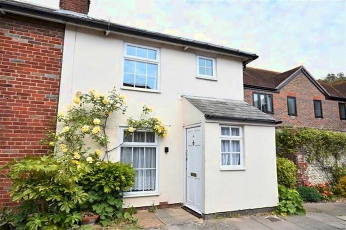 2 Bedroom Terraced House To Rent In Kings Terrace, Emsworth, PO10