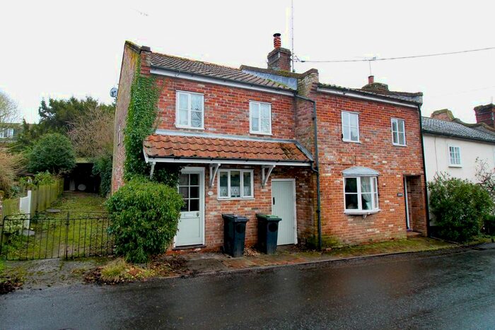 End Of Terrace House To Rent In Low Street, Hoxne, Eye, IP21