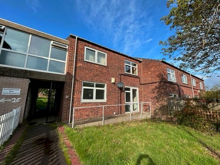 1 Bedroom Flat To Rent In Blackmore Drive, Leicester, LE3
