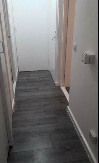 2 Bedroom Flat To Rent In Flat, Broadberry Court Alston Road, London, N18