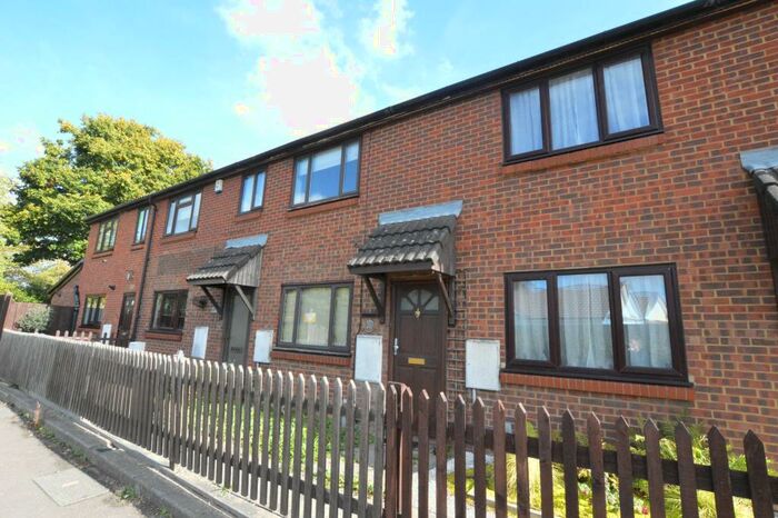 2 Bedroom Terraced House To Rent In Colney Heath Lane, St Albans, AL4