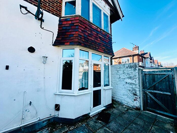 1 Bedroom Maisonette To Rent In Wilton Road, Southampton, Hampshire, SO15