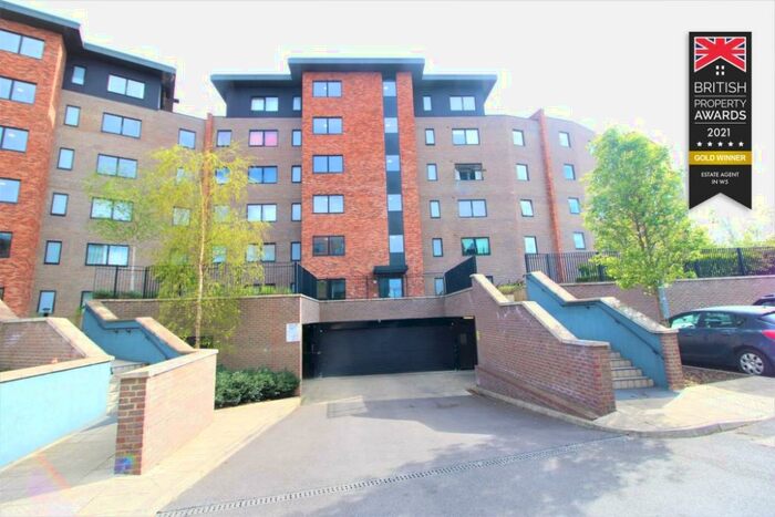 2 Bedroom Apartment To Rent In Craven Park, Harlesden, NW10