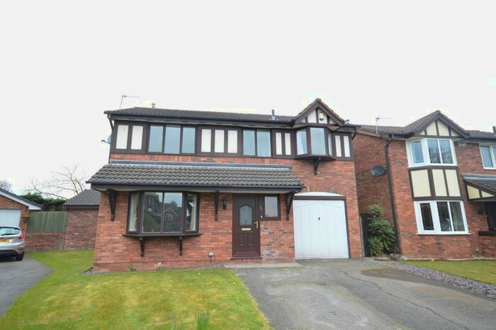4 Bedroom Detached House To Rent In Teddington Close, Appleton, Warrington, WA4
