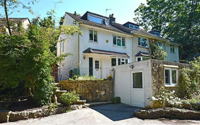 4 Bedroom Semi-Detached House For Sale In School Lane, Northend, Bath, BA1