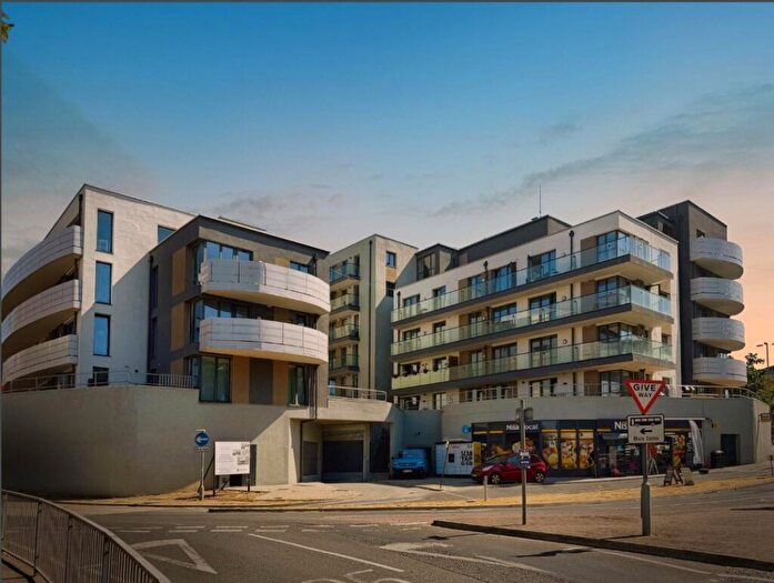 1 Bedroom Flat To Rent In Farnborough Road, Farnborough, Hampshire, GU14
