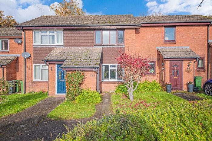 2 Bedroom Terraced House For Sale In Stubbington Way, Fair Oak, Eastleigh, SO50