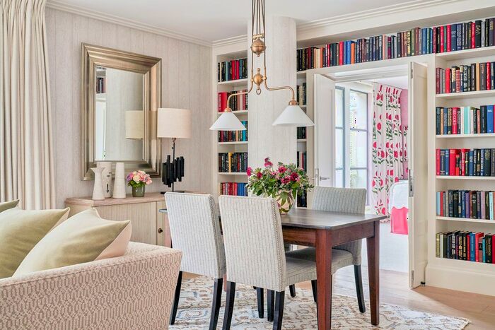 2 Bedroom Flat To Rent In Denman Place, Soho, London, W1D