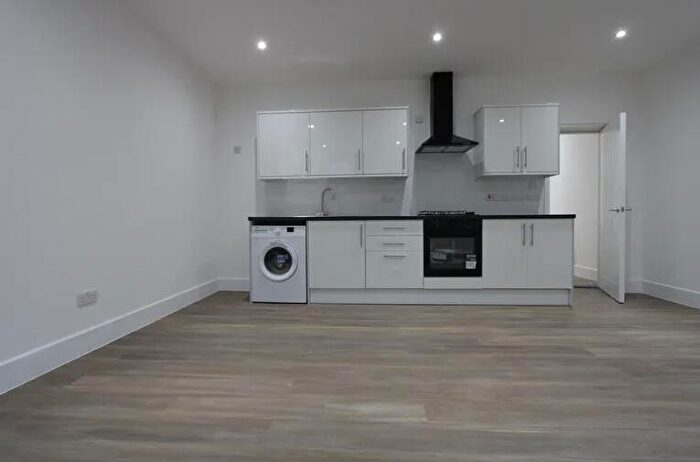 1 Bedroom Flat To Rent In Ledbury Place, Croydon, London, CR0
