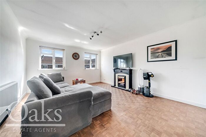 2 Bedroom Flat For Sale In Addiscombe Road, East Croydon, CR0