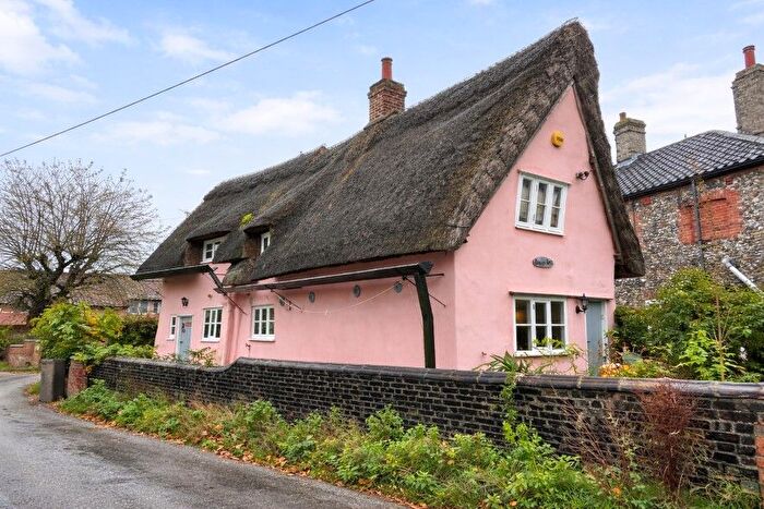 2 Bedroom Cottage For Sale In Knotty Kott, Bank Street, Pulham Market, Diss, Norfolk, IP21