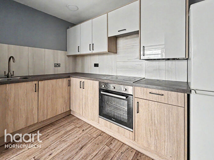 2 Bedroom Apartment To Rent In Purbeck Road, Hornchurch, RM11