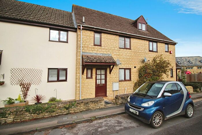 2 Bedroom Terraced House To Rent In Bath Road, Cricklade, SN6