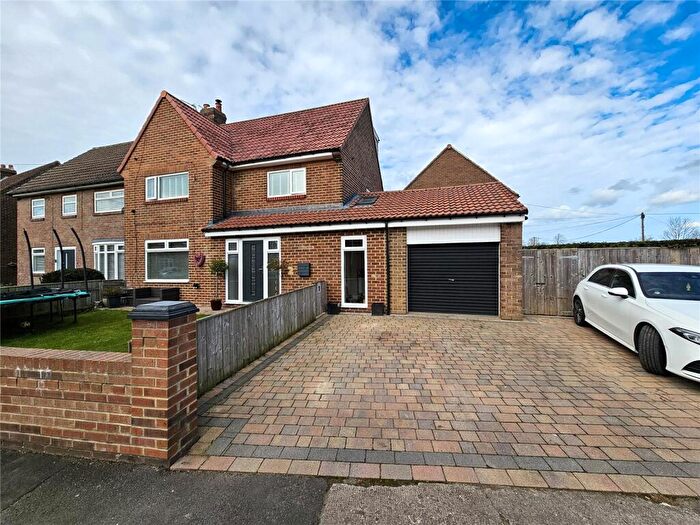 5 Bedroom Semi-Detached House For Sale In Kirkley Drive, Ponteland, Newcastle Upon Tyne, NE20