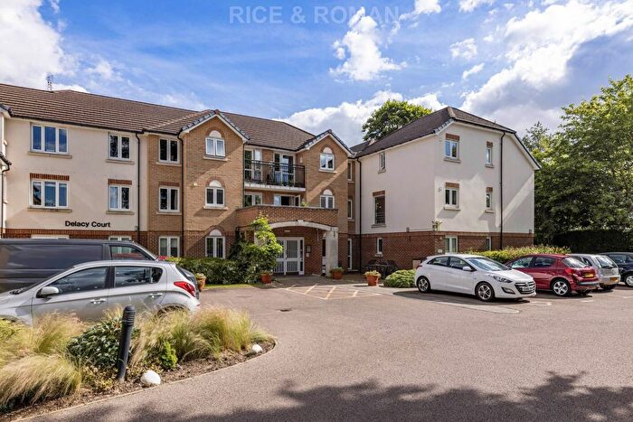 1 Bedroom Flat For Sale In Delacy Court, Sutton, SM2