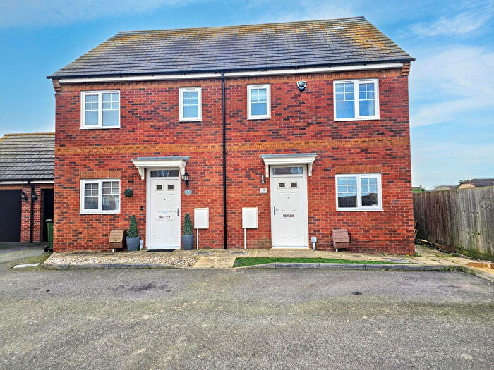 3 Bedroom Semi Detached House For Sale In Pattens Close, Whittlesey, Peterborough, Cambridgeshire, PE7