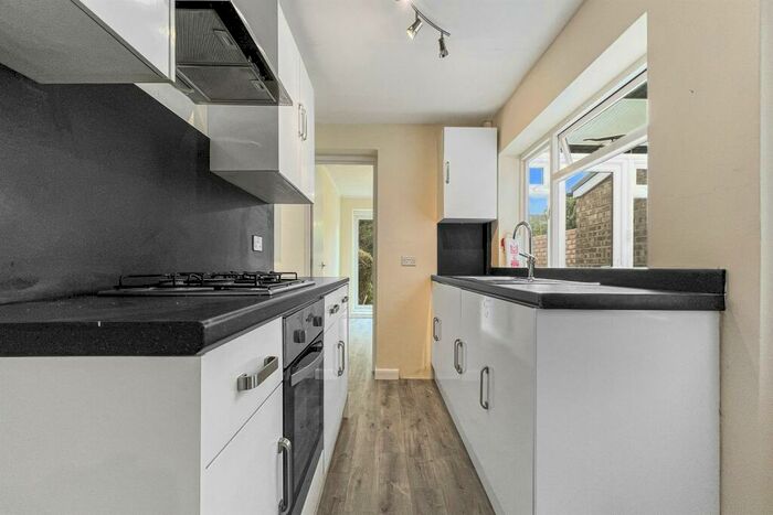 2 Bedroom Terraced House To Rent In Bedroom Terraced House In Chichester, PO19