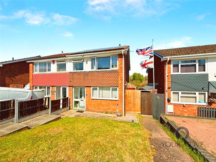 3 Bedroom Semi Detached House For Sale In Ambleside, Birmingham, West Midlands, B32