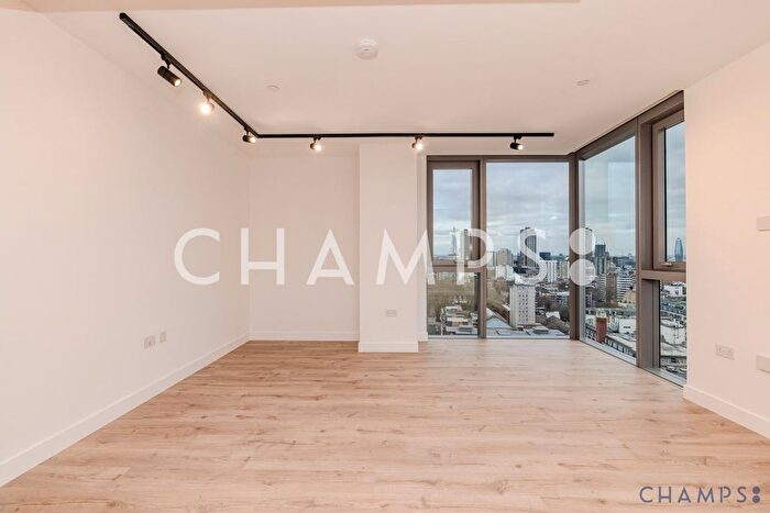2 Bedroom Flat To Rent In Valencia Tower, City Road, EC1V