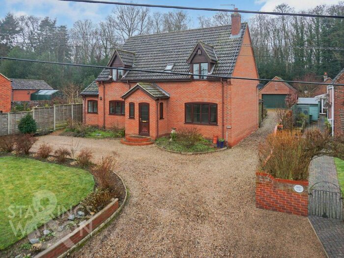 4 Bedroom Detached House For Sale In Pedham Road, Hemblington, Norwich, NR13