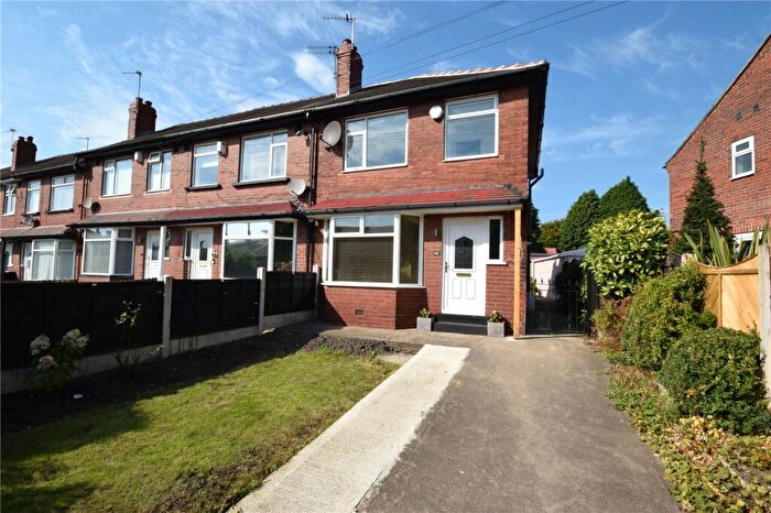 3 Bedroom End Of Terrace House To Rent In Chapel Street, Leeds, LS15